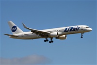 Jordi Rull Dalmau.Spotters BCN-El Prat. Click to see full size photo