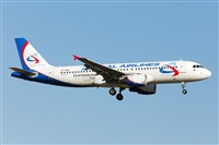 Miguel Alia - Noisy Spotters. Click to see full size photo