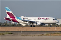 �Vicente Aguil�. Click to see full size photo