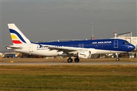 Miguel Alia - Noisy Spotters. Click to see full size photo