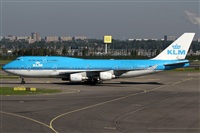 Rubn Gil - Noisy Spotters. Click to see full size photo