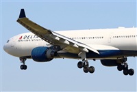 Adolfmalet-Spotters Barcelona-El Prat. Click to see full size photo