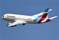 Adolfmalet-Spotters Barcelona-El Prat. Click to see full size photo