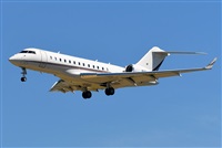Adolfmalet-Spotters Barcelona-El Prat. Click to see full size photo
