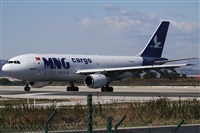 Alonso R Candelera AIRE.org.Spotters Bcn / El Prat. Click to see full size photo