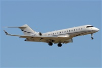 Adolfmalet-Spotters Barcelona-El Prat. Click to see full size photo