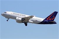 Adolfmalet-Spotters Barcelona-El Prat. Click to see full size photo