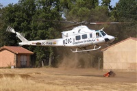 Anonymous aviation photographer-AIRE.ORG. Click to see full size photo