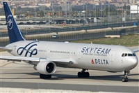 Jorge Medina - Spotters Barcelona - El Prat. Click to see full size photo