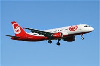 Jordi Rull Dalmau.Spotters BCN-El Prat. Click to see full size photo