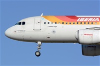 Adolfmalet-Spotters Barcelona-El Prat. Click to see full size photo