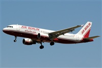 Adolfmalet-Spotters Barcelona-El Prat. Click to see full size photo