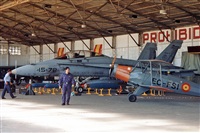 Jordi Rull Dalmau.Spotters BCN-El Prat. Click to see full size photo
