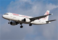 Adolfmalet-Spotters Barcelona-El Prat. Click to see full size photo