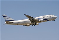 Jordi Rull Dalmau.Spotters BCN-El Prat. Click to see full size photo