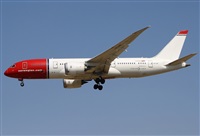Jordi Rull Dalmau.Spotters BCN-El Prat. Click to see full size photo