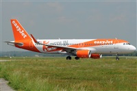 Gabriele Fontana - Tuscan Aviation. Click to see full size photo
