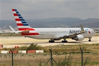 Jordi Rull Dalmau.Spotters BCN-El Prat. Click to see full size photo