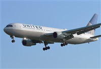 Adolfmalet-Spotters Barcelona-El Prat. Click to see full size photo