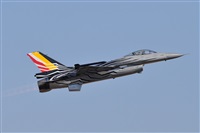 Gabriele Fontana - Tuscan Aviation. Click to see full size photo