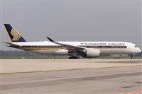 Gabriele Fontana - Tuscan Aviation. Click to see full size photo