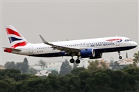 �Manuel Fernandez. Click to see full size photo