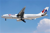�C�sar Prieto. Click to see full size photo