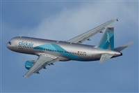 Ignacio Ruiz - Spotters Barcelona-El Prat. Click to see full size photo