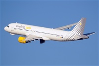 Adolfmalet-Spotters Barcelona-El Prat. Click to see full size photo