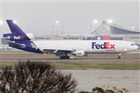 Rubn Gil - Noisy Spotters. Click to see full size photo
