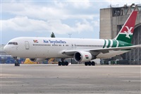 Rubn Gil - Noisy Spotters. Click to see full size photo