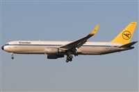 Gabriele Fontana - Tuscan Aviation. Click to see full size photo