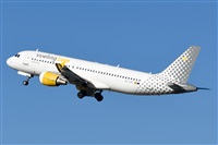 Pol Boleda -Spotters BCN - El Prat. Click to see full size photo
