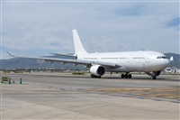 �Vicente Aguil�. Click to see full size photo