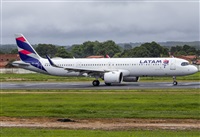 �Alexandro Dias. Click to see full size photo