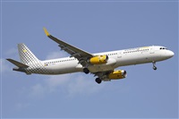 �Cele - Spotters BCN. Click to see full size photo