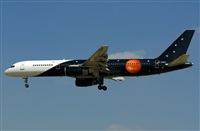 Adolfmalet-Spotters Barcelona-El Prat. Click to see full size photo