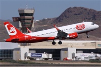 Alfonso Sols - Asociacin Canary Islands Spotting. Click to see full size photo