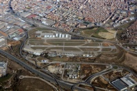 Oriol Battestini. Click to see full size photo
