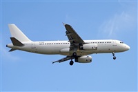 Jordi Rull Dalmau.Spotters BCN-El Prat. Click to see full size photo