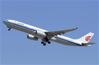 Adolfmalet-Spotters Barcelona-El Prat. Click to see full size photo