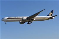 Adolfmalet-Spotters Barcelona-El Prat. Click to see full size photo