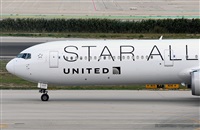 Adolfmalet-Spotters Barcelona-El Prat. Click to see full size photo