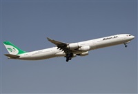 Jordi Rull Dalmau.Spotters BCN-El Prat. Click to see full size photo