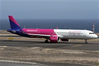 Alfonso Sols - Asociacin Canary Islands Spotting. Click to see full size photo