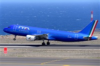 Miguel A. gueda Rguez.  (CANARY ISLANDS SPOTTING). Click to see full size photo