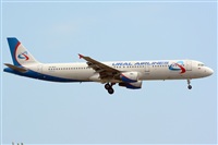 Adolfmalet-Spotters Barcelona-El Prat. Click to see full size photo