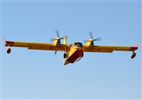Anonymous aviation photographer-AIRE.ORG. Click to see full size photo
