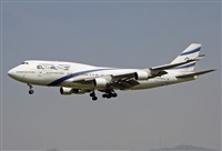 Jordi Rull Dalmau.Spotters BCN-El Prat. Click to see full size photo
