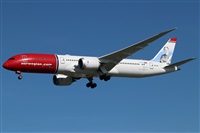 Jorge Medina - Spotters Barcelona - El Prat. Click to see full size photo